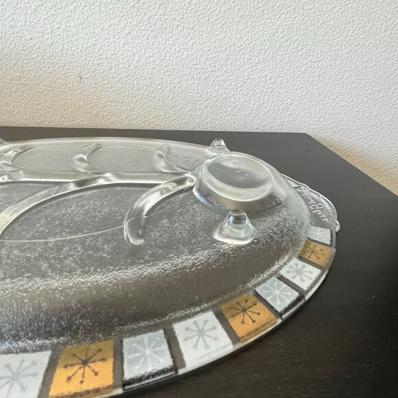 Vintage Glass Meat Platter // Atomic Snowflake Trim // Inland Glass Co. - Picture 5 of 7